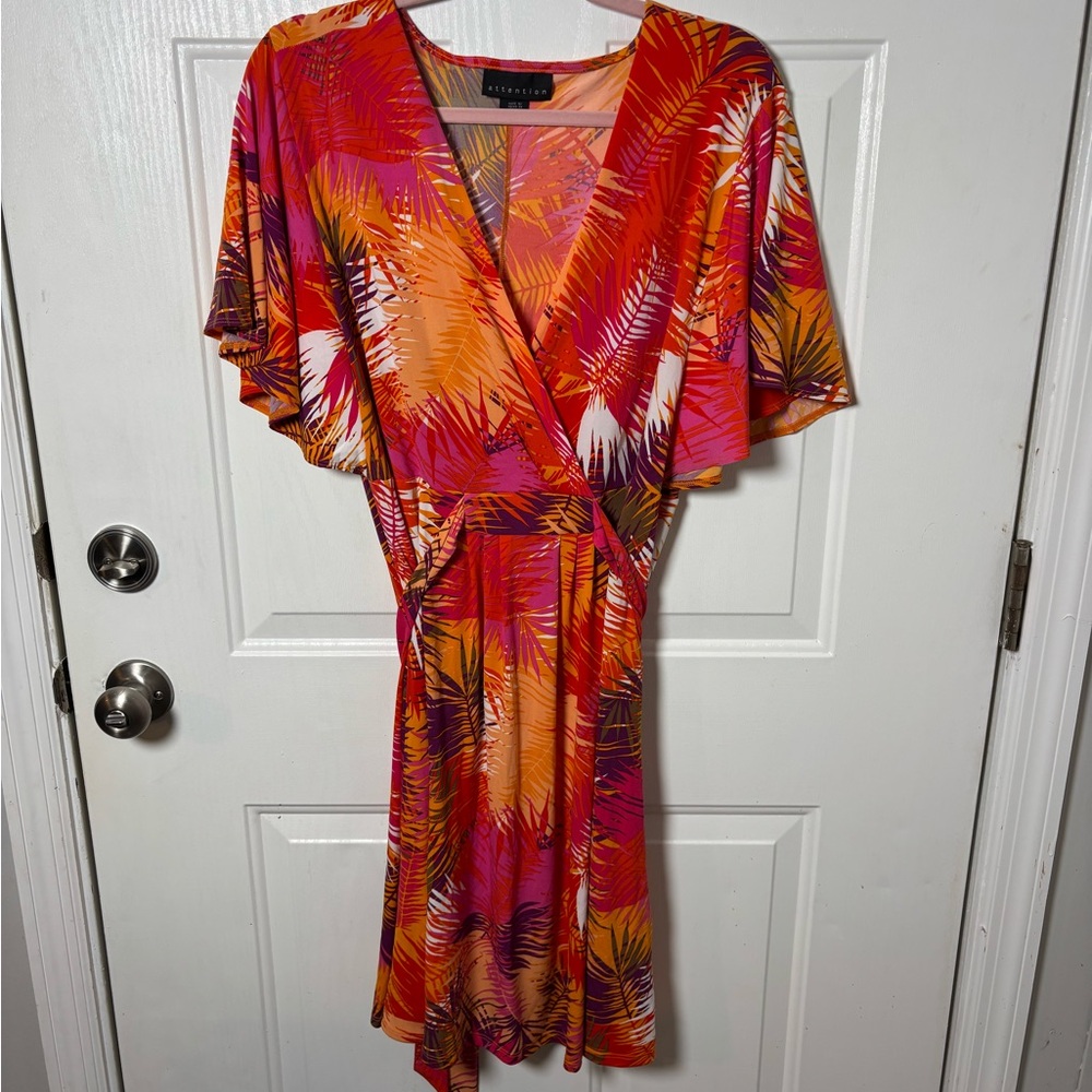 Attention Vibrant Leaf Print Mini Dress